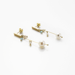 restik med delsten og ferskvandsperler 