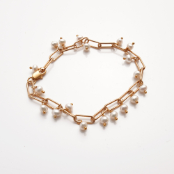 Rektangulr armbnd med hvide ferskvandsperler