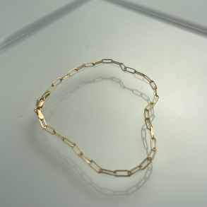 Rektangul�r kantet armb�nd 