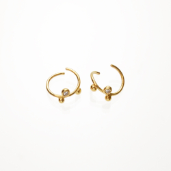 Vrid creol med hvid zirkon 