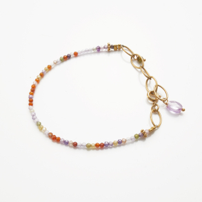 Armb�nd med krystaller 