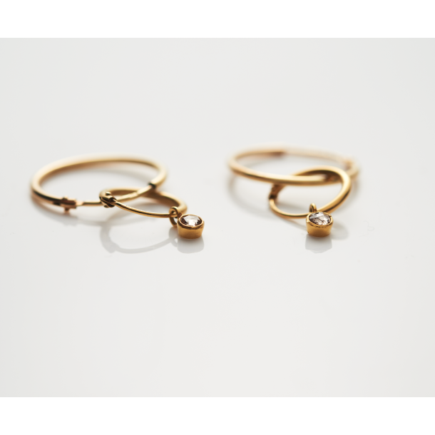 Creoler med champagnefarvet diamant 